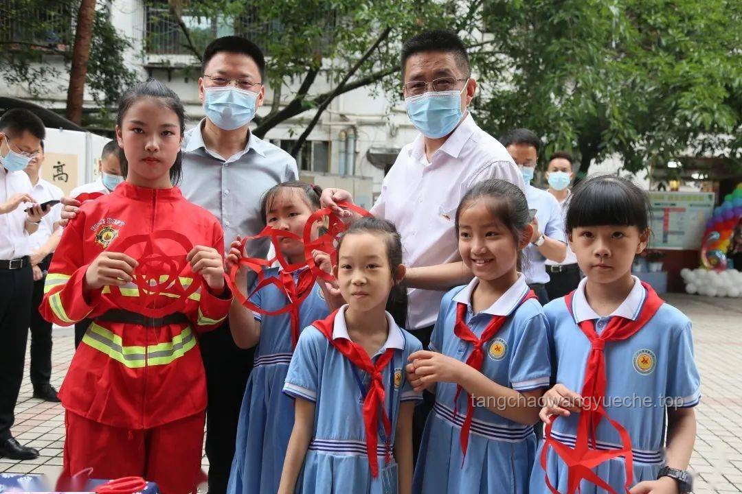 “童心未泯”经济：30岁了还是想过儿童节的市场洞察